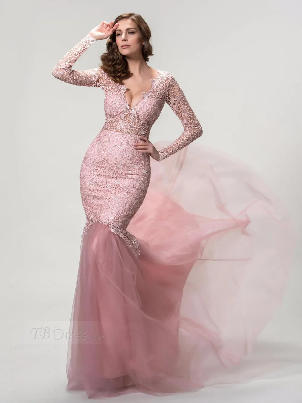 2015 Roze Kant Diepe V-hals Backless Lange Mouwen Kant Prom Jurken Sexy Elegante Avondjurken Plus Size Vestido De Novia FE0424 2015 Roze Kant Diepe V-hals Backless Lange Mouwen Kant Prom Jurken Sexy Elegante Avondjurken Plus Size Vestido De Novia FE0424