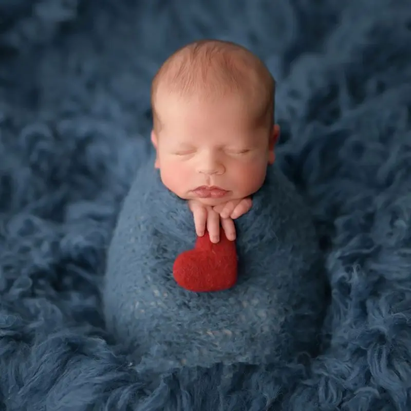 

5cm Newborn Photography Felt Love Shape Props Tiny Baby Girl Boy Photo Shoot Handmade Felt Heart Shaped Props CORB