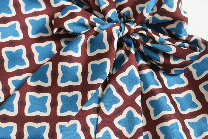 Skup Jesień kobiety elegancki łuk kołnierz drukowanie na co dzień bluzka typu slim urząd lady koszule retro puff rękaw femininas blusas bluzki LS4375