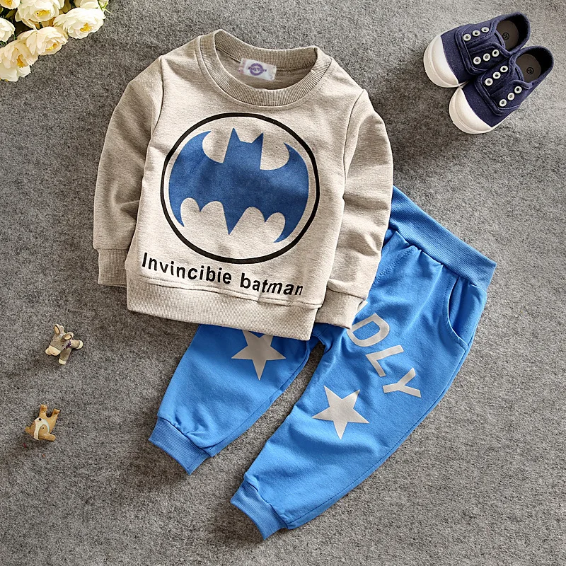 Осенние комплекты одежды для маленьких мальчиков детская одежда с длинными рукавами и Бэтменом одежда для малышей спортивные костюмы для девочек Одежда для детей от 1 до 3 лет