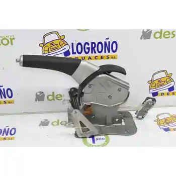 

HAND BRAKE LEVER TOYOTA AURIS