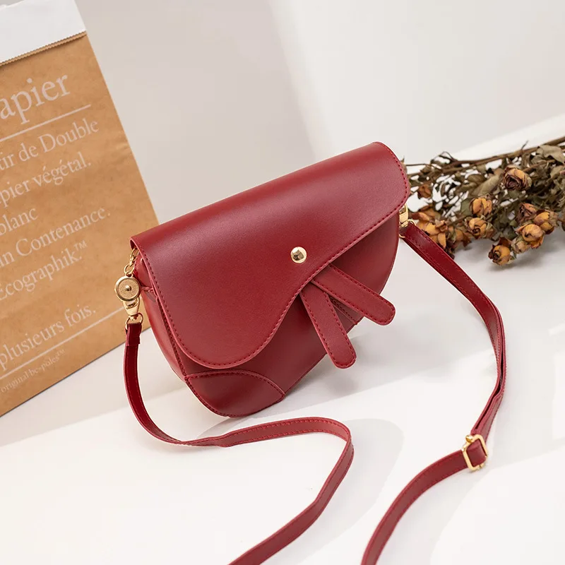 Red Crossbody Bag Женская сумка известного бренда, сумка через плечо, дизайнерская модная седельная сумка, сумка на плечо с клапаном, Женская Повседневная Сумочка для телефона - Цвет: Red Crossbody Bag