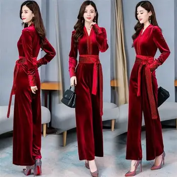 

Women 2020 New Spring Autumn Velvet Solid Color V Neck Jumpsuit Female Long Sleeve High Waist Wide Leg Pants Elegant Rompers L52