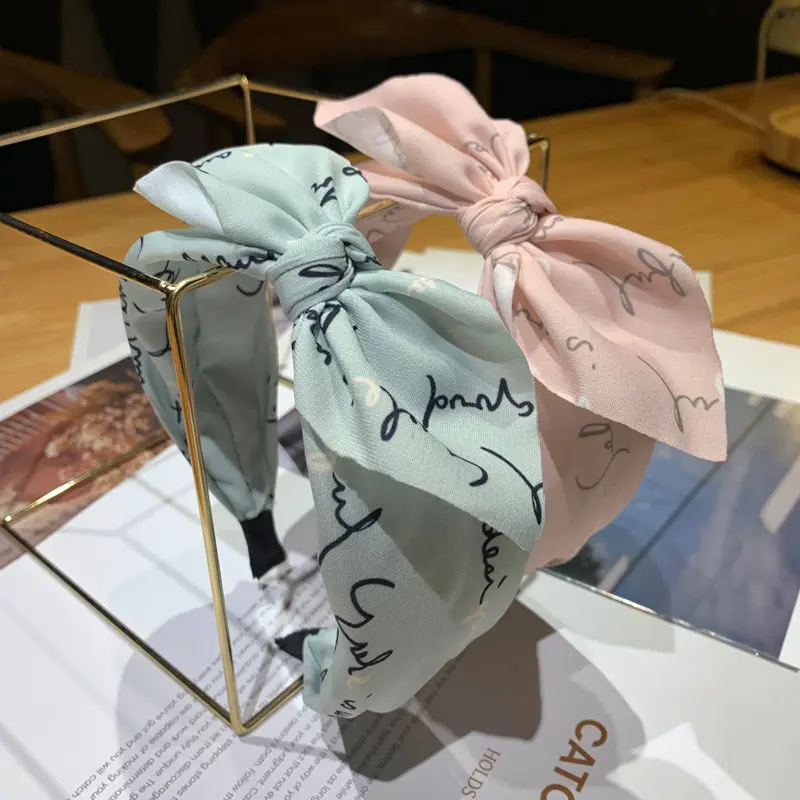 11274514586_1956788053