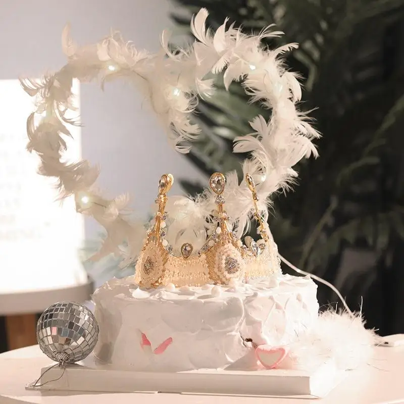 Insertion De Gateau En Forme De Couronne De Reine Carte En Plume Decoration D Insertion De Gateau Fait A La Main Decoration De Gateau Pour Fete D Anniversaire Fournitures De Gateau 1 Piece