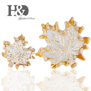 

H&D Crystal Maple leaf Home Decorations Figurines Women Exquisit Champagne Gold Papeweight Souvenir Glass Crafts Wedding Gift