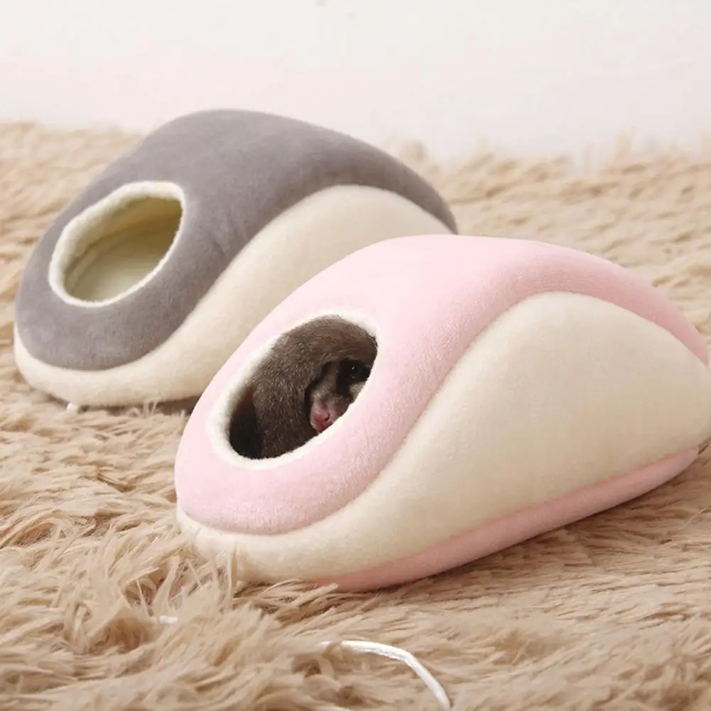 

Soft Warm Small Pet Guinea Pig Bird Chinchilla Hedgehog Mouse Shape Bag Bed Nest