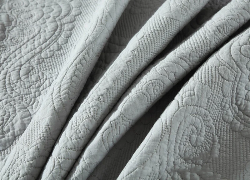 12595858853_353750118