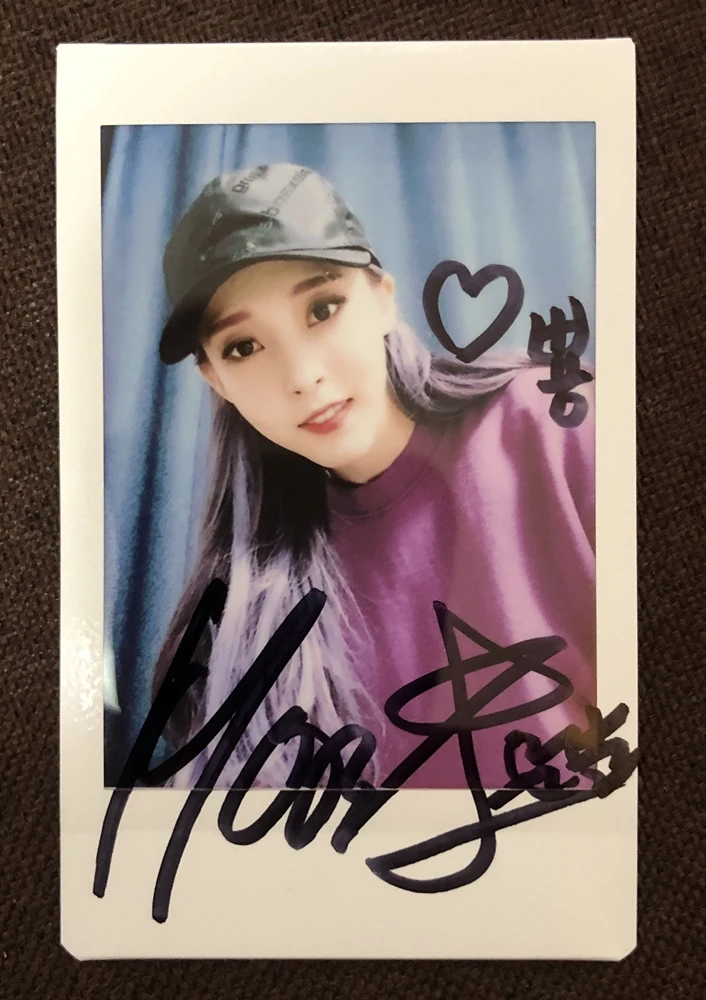 ハンドサイン入りmamamoomoon byul eサイン入りポラロイド3インチK-POP