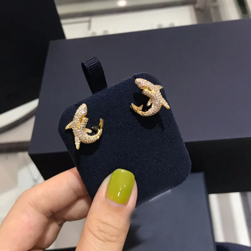 

UMGODLY Luxury Brand Shark Ear Studs Cubic Zircon Gold Color Women CZ Earrings Fashion Jewelry
