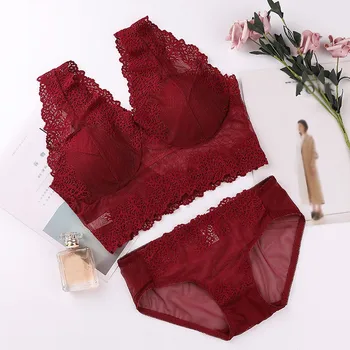 

Sexy Lace Bra Brief Sets Women Seamless Embroidery Push Up Bralette Wireless Breathable Underwear Intimates Lingerie SetFeme