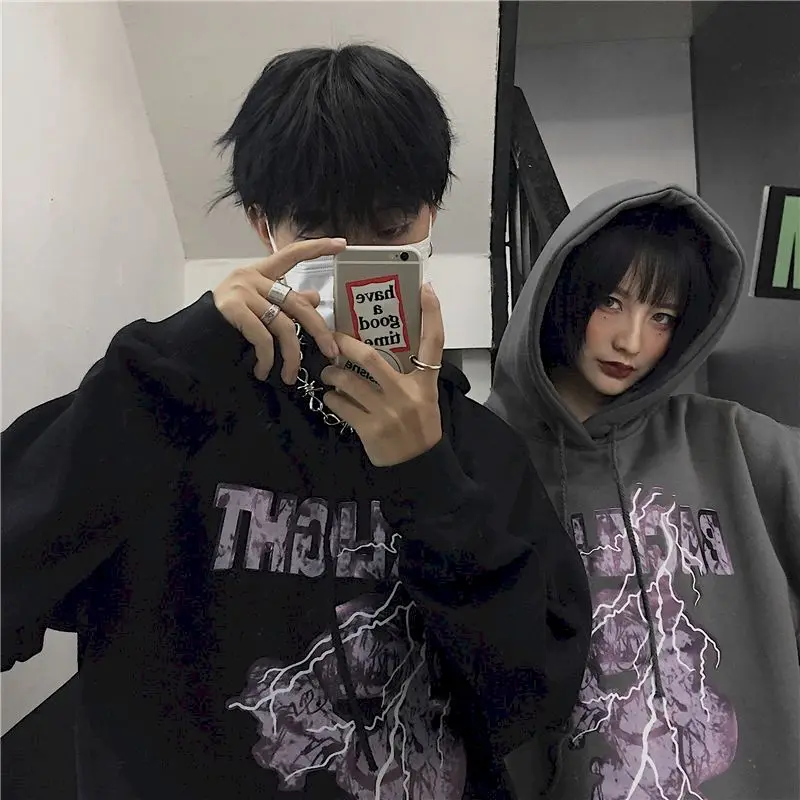 sweatshirt Autumn and winter Korean version of ins dark retro letters loose hooded jacket plus velvet thickening couple sweater sweatshirt Autumn and winter Korean version of ins dark retro letters loose hooded jacket plus velvet thickening couple sweater