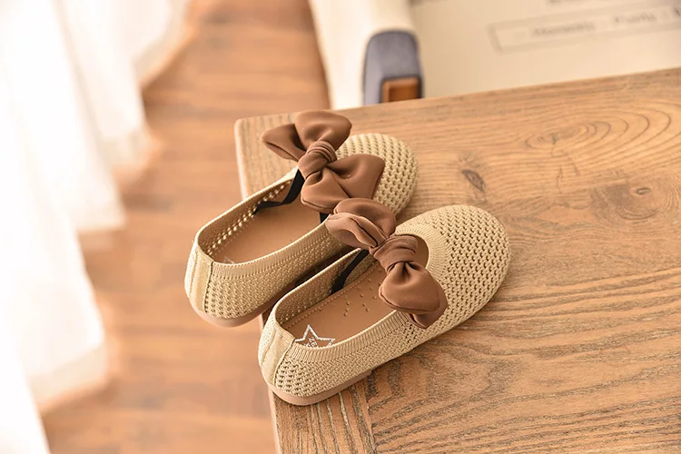 12914133490_71657445