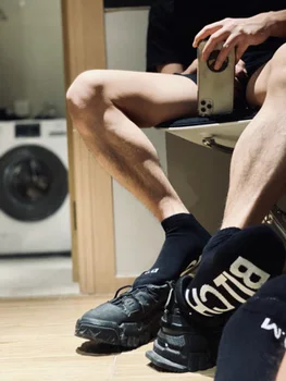 

Men's socks, fashion socks, trendy terry letters, spring and autumn seasons, casual cotton socks, low-top fitness running