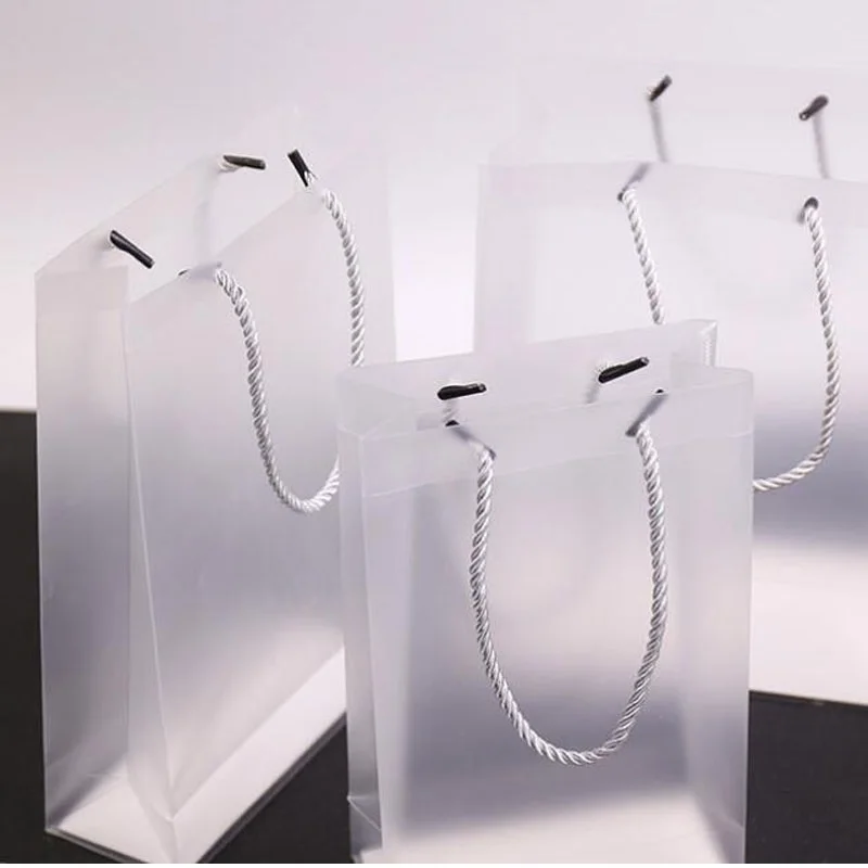 100pcs-27-19-7cm-Frosted-PP-Plastic-Gift-Tote-Packaging-Bags-With-Handle-Clear-Translucence-Plastic