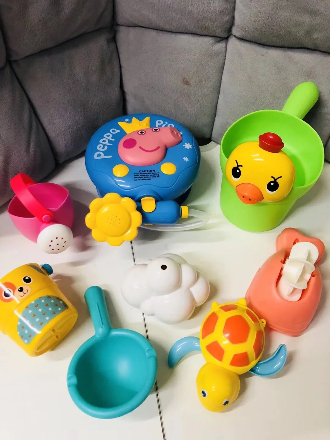 

Bath Electric Combo Electric Shower + Bucket + Cloud Droplets + Tortoise + Bucket + Play with Water Car + Bailer + Shower bucket