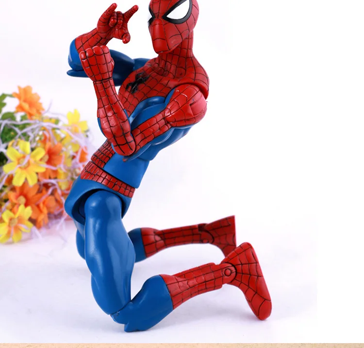 Very Fun Large Size Mobile Spider-Man Garage Kit Movable Joint Variety Modeling Cool Garage Kit