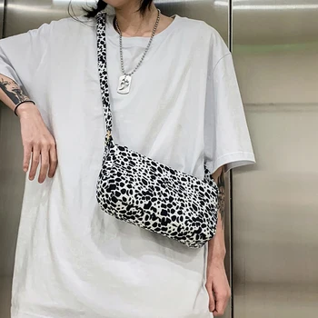 

Plush Soft Women Handbag Purse Preppy Style Cow Print Shoulder Messenger Bags for Outdoor Shopping Traveling Ornaments