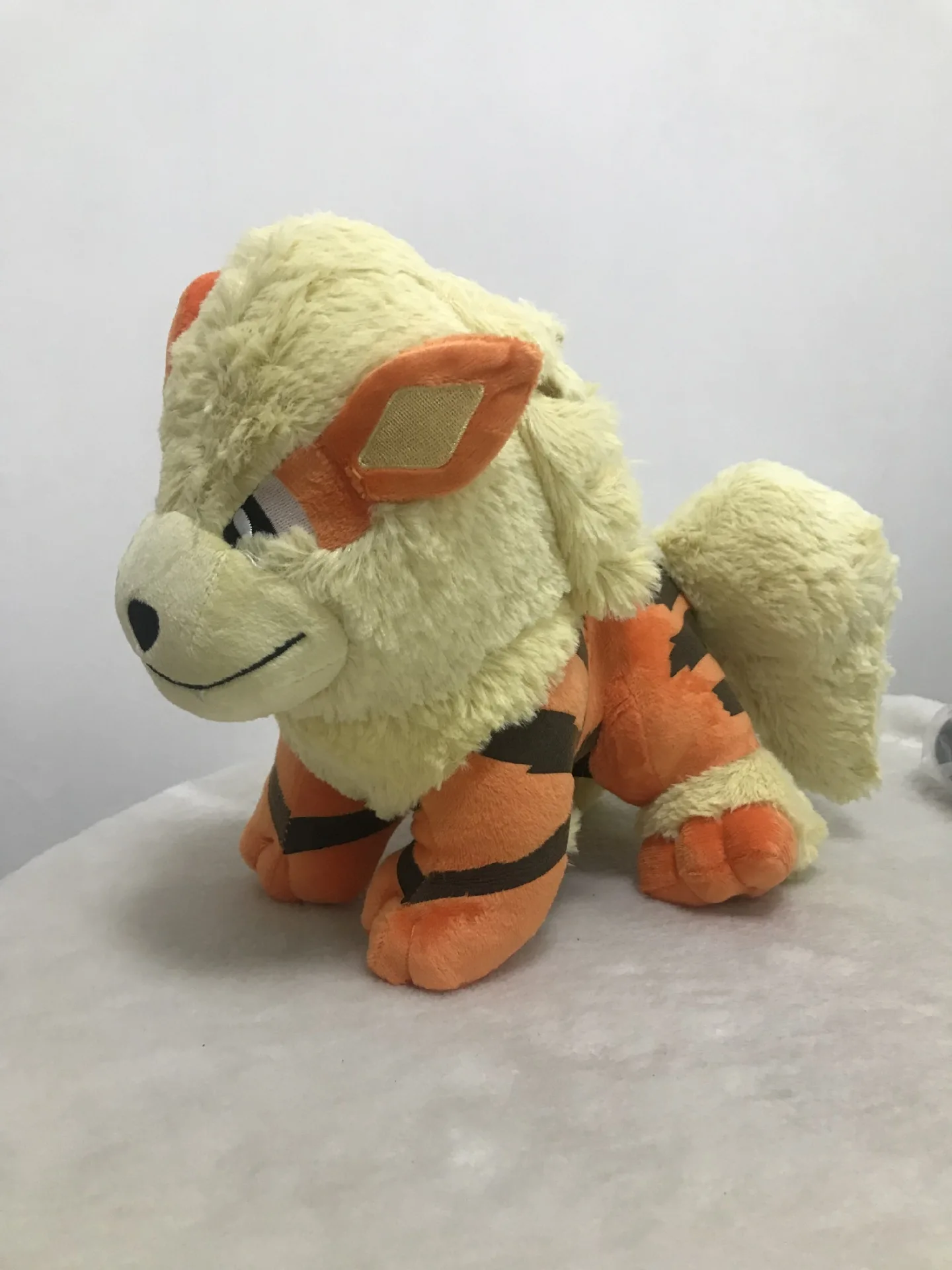 25-30 см плюшевая кукла Lapras Ninetales Bulbasaur lowbro с положительной энергией, аниме, мультяшная кукла, мягкая, милая, рождественский подарок для ребенка - Цвет: Arcanine