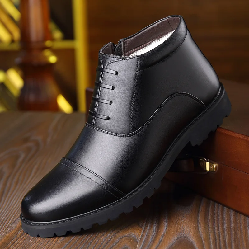 Top Quality Fur Leather Boots Men Shoes Winter 2019 Warm Short Plush Boots Mens Work Ankle Boots Non Slip Cotton Shoes Top Quality Fur Leather Boots Men Shoes Winter 2019 Warm Short Plush Boots Mens Work Ankle Boots Non Slip Cotton Shoes