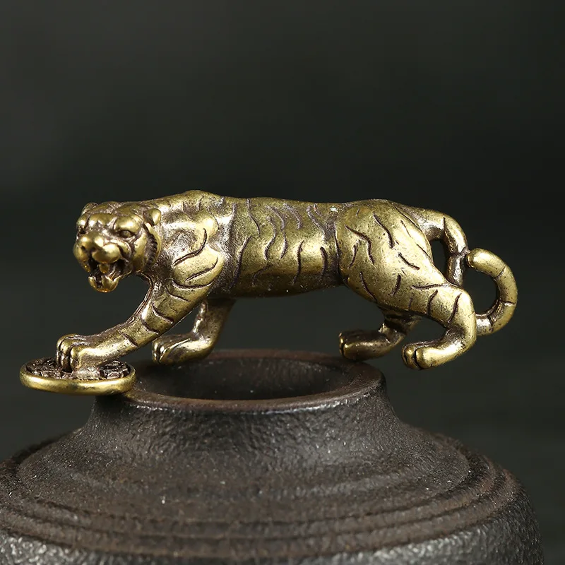 tiger pendants (4)