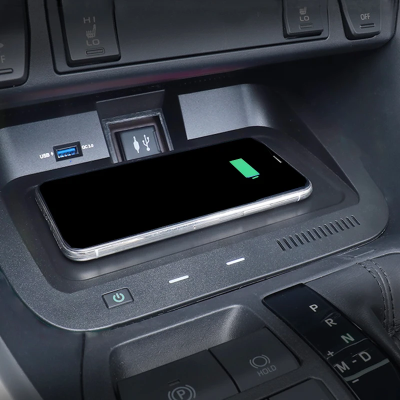 For Toyota RAV4 RAV 4 Wildlander 2019 2020 10W car QI wireless charging phone charger charging plate accessories for iPhone 8 X