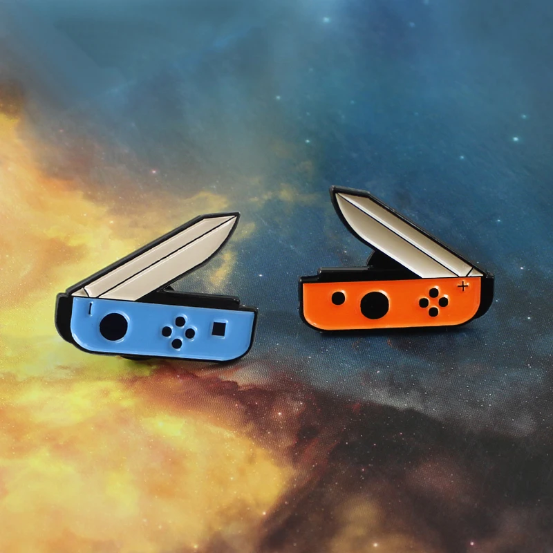 GDHY мультфильм нож-кинжал геймпад для игрового джойстика эмалевые броши, булавки, оранжевые, синие Ножи игровых консолей для Для женщин значки на кнопках