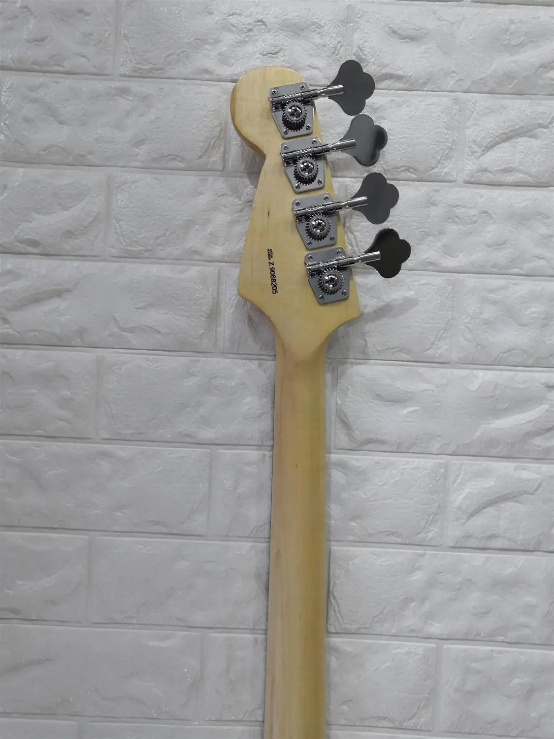Электрическая бас-гитара Jazz bass 4 струны натуральный цвет черный накладки хромированные изделия paypal доступны! Bs-1