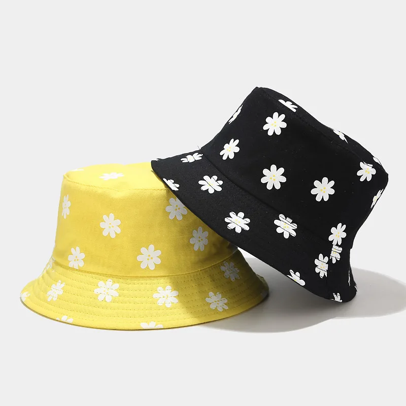 

Summer Daisies Print White Black Bucket Hat Women Fashion Beach Sun Hat Reversible Bob chapeau Femme Floral Panama Fisherman Hat