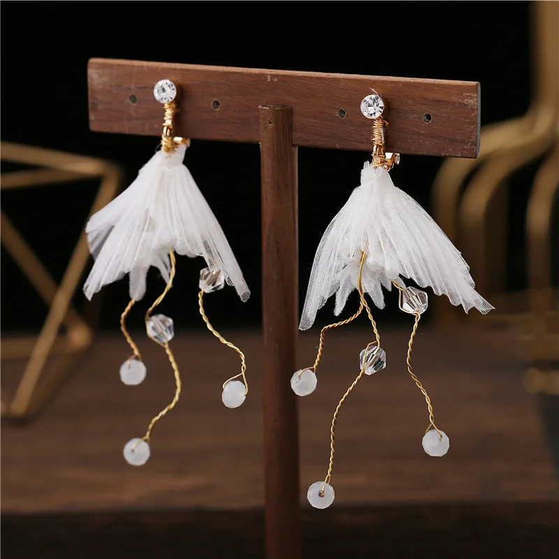 Beautiful Silk Yarn Flower dreamy Earrings Exterior Style headband Wedding hair accessories for bride