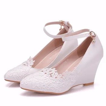 

Lace Flower Sexy Pedicure Was Thin High Heels Wedge Heel Casual Shallow Buckle Pointed Toe Shoes