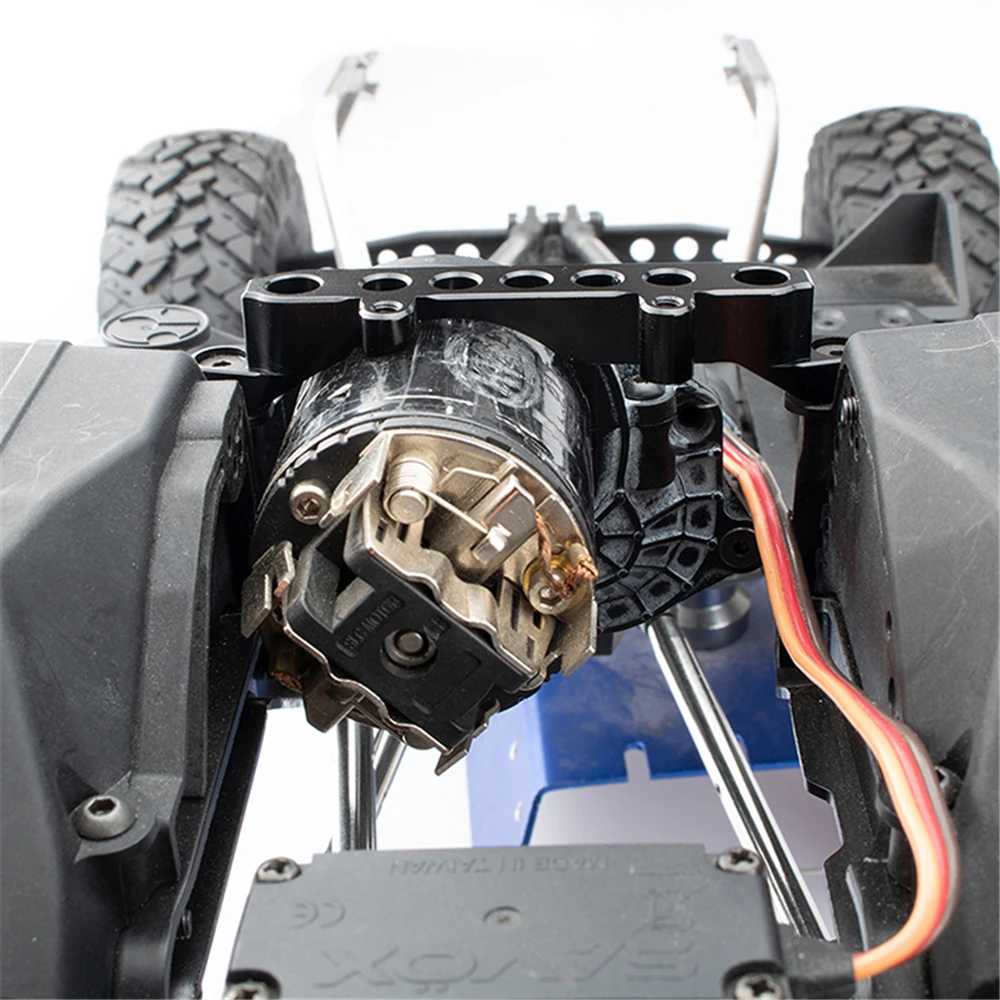 

Durable Aluminum Alloy Front Bracket Car Body Shell Fixing Bracket for Axial SCX10 iii AX103007 RC Car Upgrade Parts
