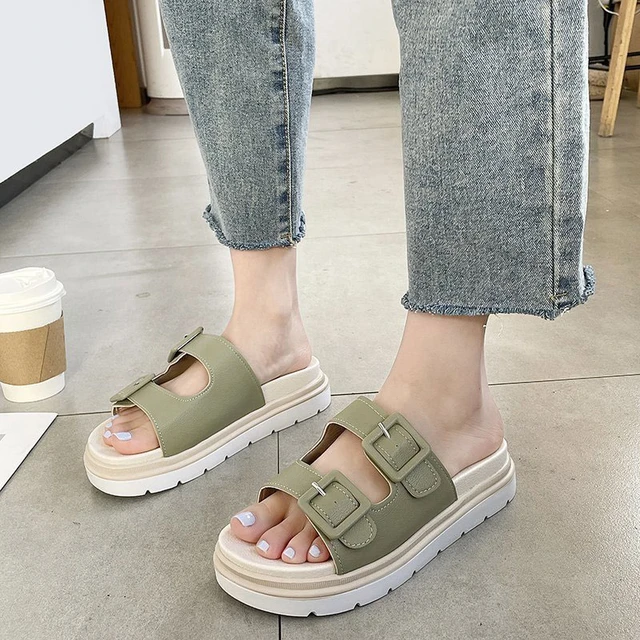 højde Trafikprop Ung dame 2022 Korean Style Summer Women's Sandals Stitching Surface Buckle Thick  Bottom Slippers Ladies Harajuku Style Flat Casual Shoes - AliExpress