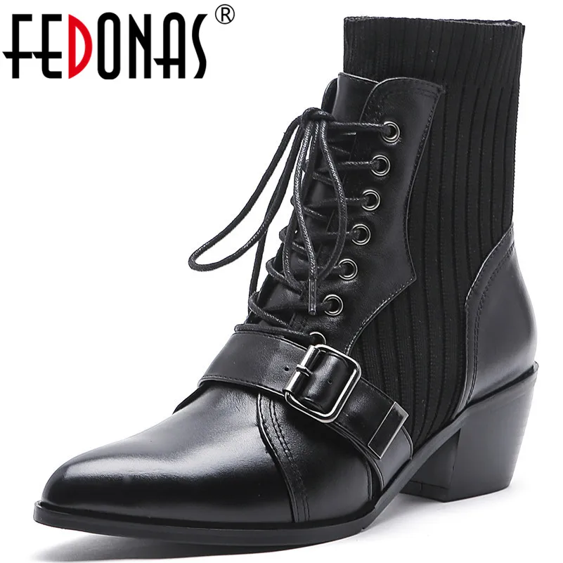 

FEDONAS 2020 Winter Brand Women Quality Ankle Boots Punk Motorcycle Boots Night Club Shoes Woman Genuine Leather Square Heels