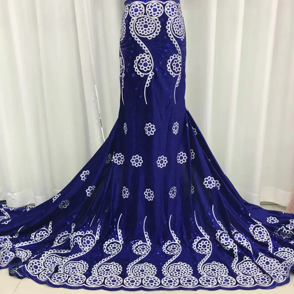 CC6B40E1ED467885F23E58139AF719B5