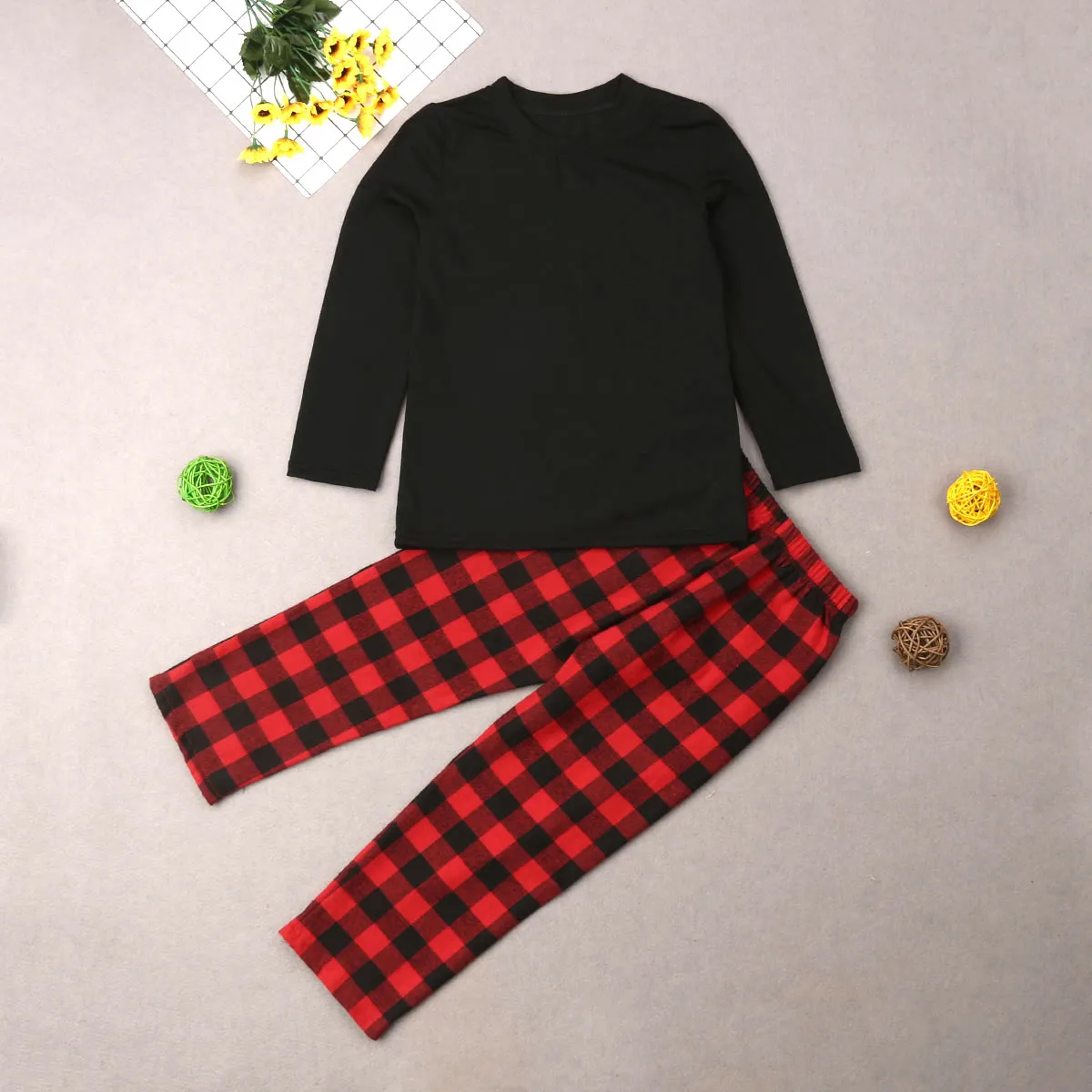New Autumn Winter Family Matching Christmas Pajamas Set Outfits Dad Mom Kids Babies Casual Plaid Sleepwear Nightwear Homewear 4
