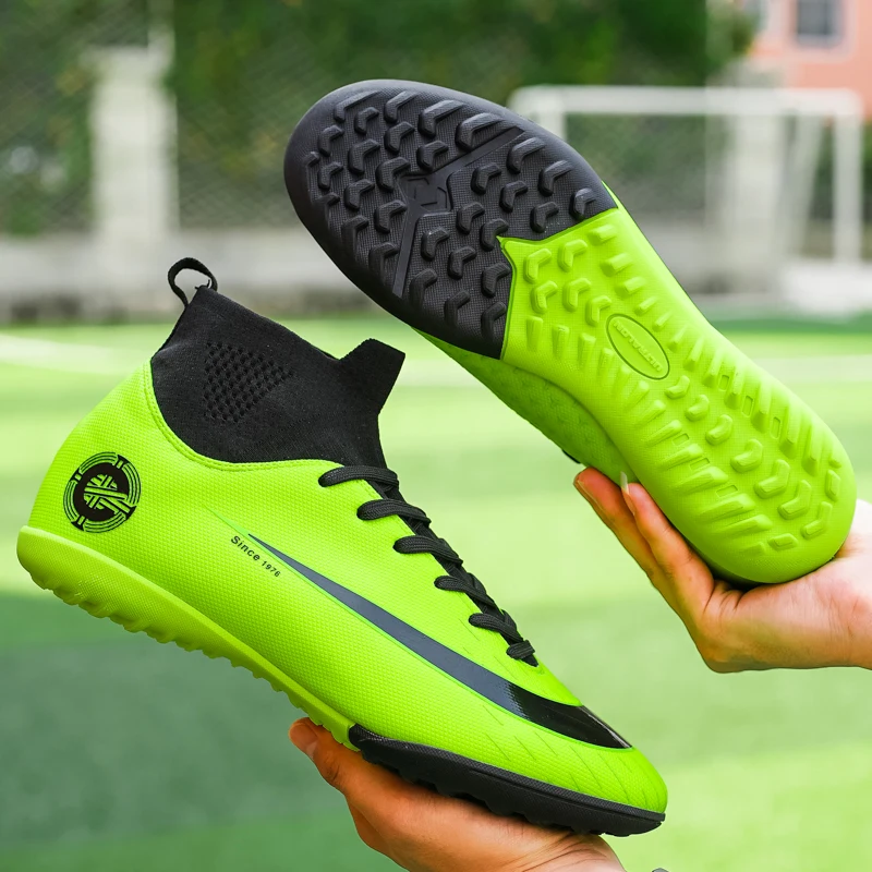 Сороконожки для искусственного газона. Joma. Бутсы для искусственного поля. Бутсы для искусственного газона адидас. Бутсы для искусственного поля.