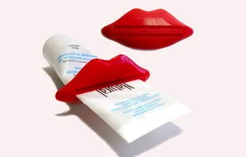 

Random Color Lip Shape Toothpaste Tube Face Wash Cleaning Foam Cream Roller Squeezer Dispenser ABS Clip 1 pcs