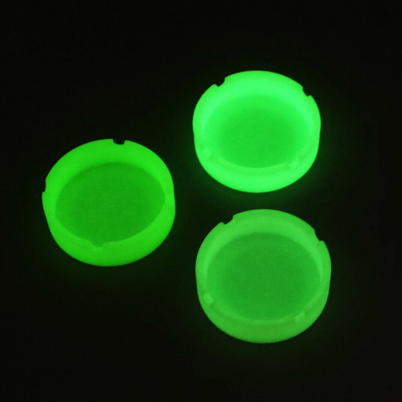 Glow In The Dark Luminous Silicone Soft Ashtray For Smoking Cigarette Cigar 1pc