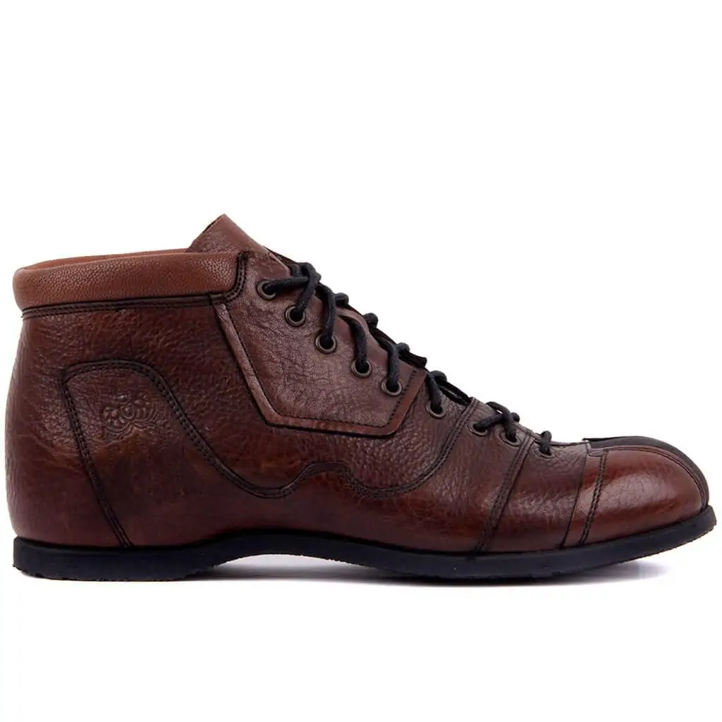

Sail Lakers-Tan Leather Lace-Up Men Boots