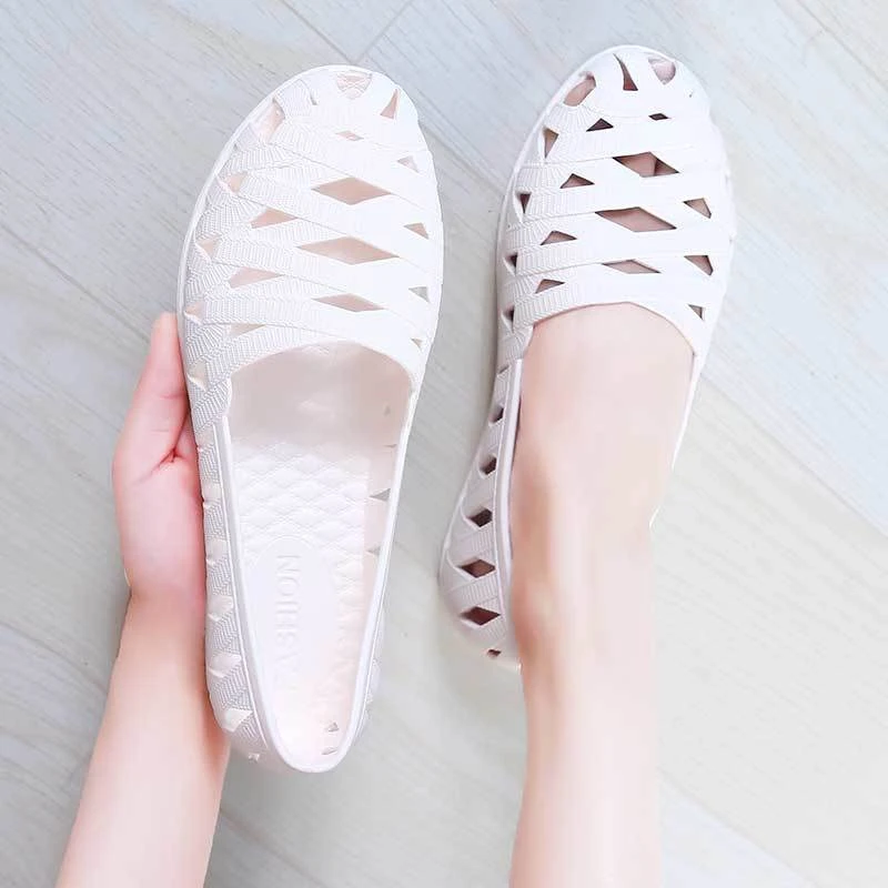 closed in summer shoes