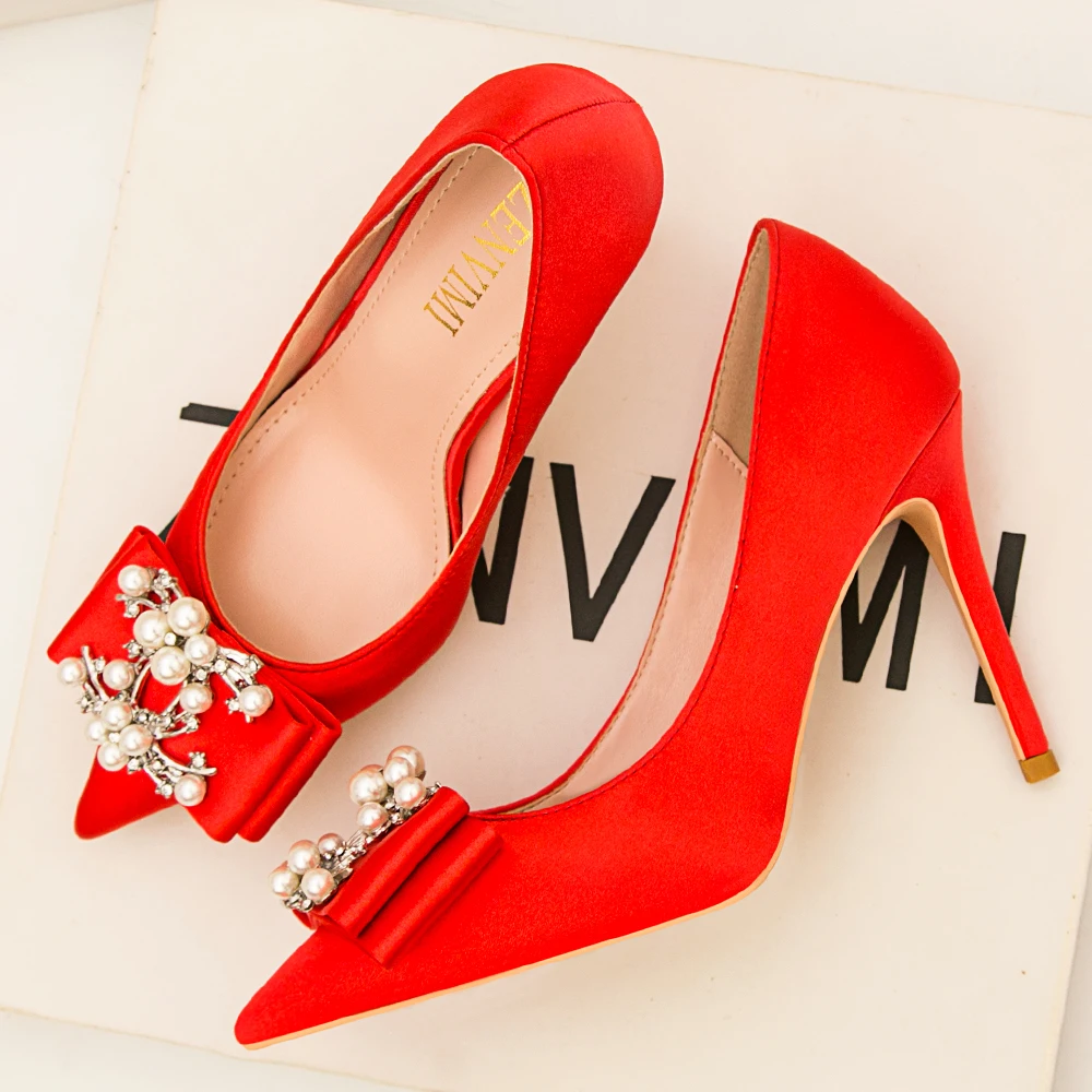 Women Small High Heels Satin Pearl Pointed Shoes Red Gold Silver Wedding Party Dress Elegant Female Large Size 10cm 2020 | Обувь