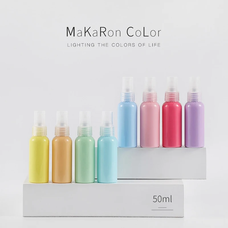 

2pcs 50ML/100ML Spray Bottle Toner Hydrating Nozzle Empty Bottle Storage Bottle Travel Cosmetic Repacking Bottle Random Color
