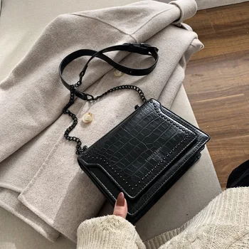 

2019 new autumn and winter fashion personality retro chain small square bag wild high-end texture ladies shoulder Messenger bag