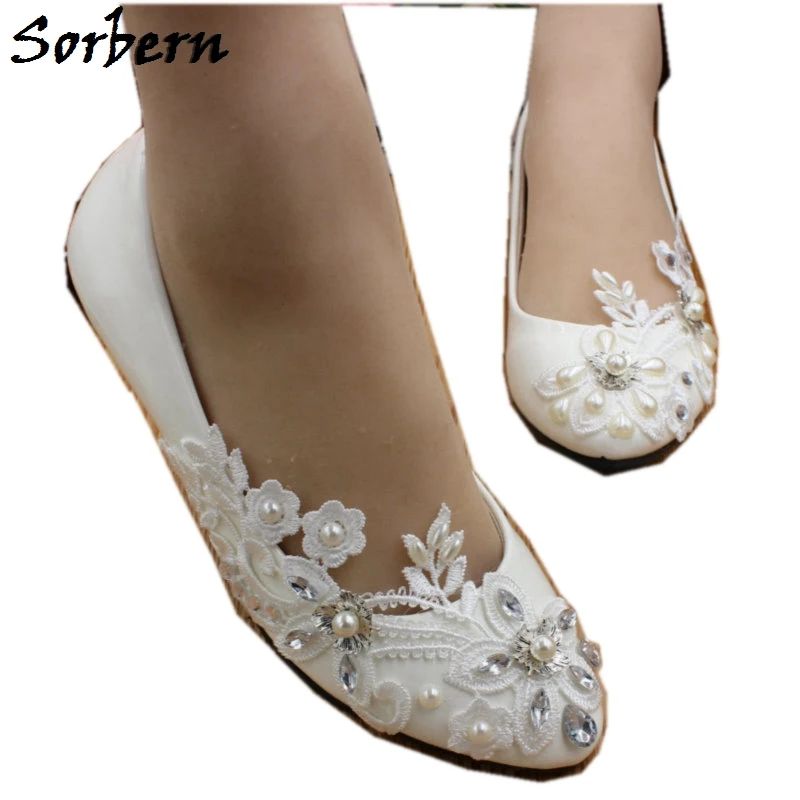 closed toe flat shoes
