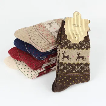 

5 Pairs Autumn Winter Women Sock Warm Print Animal Rabbit Woolen Socks Soft Xmas Deer Pattern Socks Girl Christmas Gift Socks