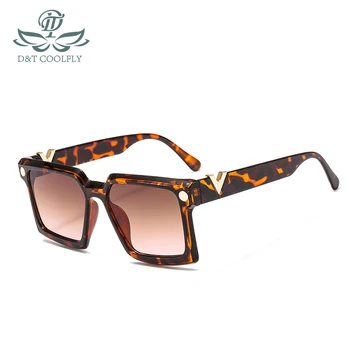 

Sunglasses Women Men 2019 Summer New Fashion Square Trend V-Character Sunglasses 1793 Watermarking Coating Color PC UV400