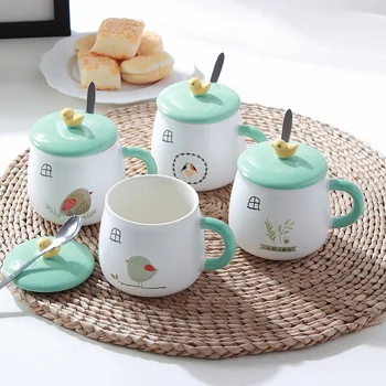 

Creative Pastoral Bird Cup Cartoon Hand-painted Ceramic Mug with Lid Spoon Household Breakfast Milk Coffee Mug Gift for Children