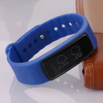 

New I3hr Bluetooth smart sports Bracelet pedometer heart health monitoring bracelet