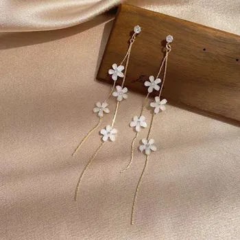 

Small Flower Tassel Earring 2020 nian New Style Fashion White Flower Long Chinese-style Ear Stud Women's Ear Stud Elegant Antiqu